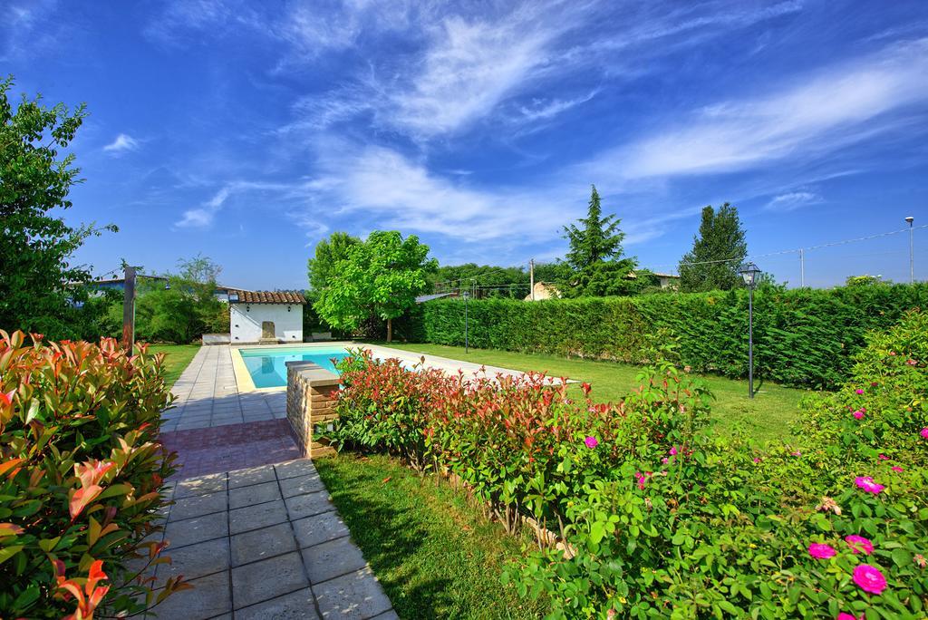Casale Tiziano By Posarellivillas Citerna Экстерьер фото