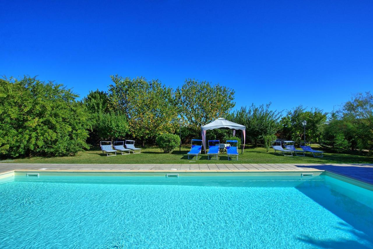 Casale Tiziano By Posarellivillas Citerna Экстерьер фото